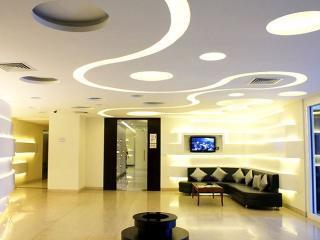 Rose Valley Orbit Hotel Силигури Екстериор снимка